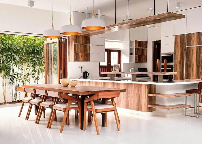 3 Bedrooms Emilie 别墅